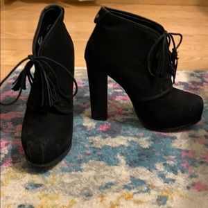 Steve Madden Black Laced Heeled Booties